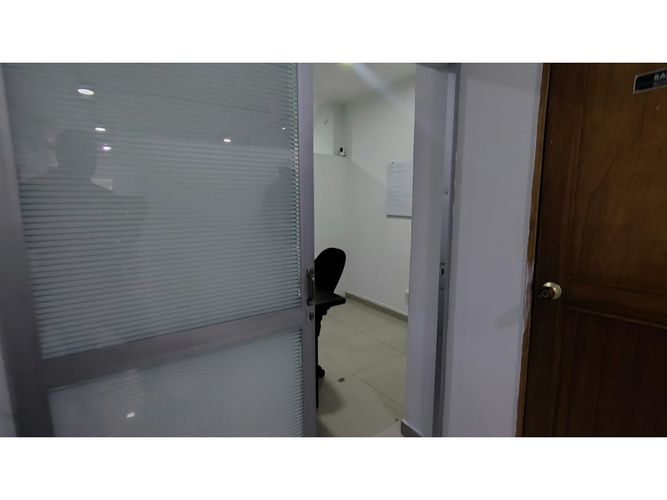 Oficina en venta en El Prado, Barranquilla, 80 m² · foto 4 de 6