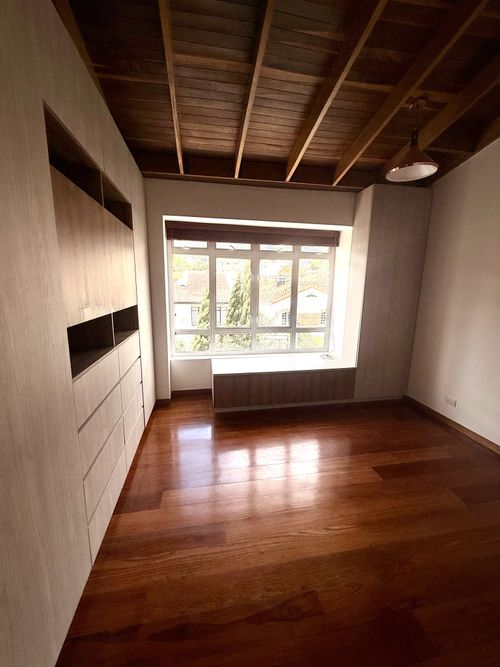 Apartamento de 3 alcobas en venta en Quinta Camacho, Bogotá, 123 m² · foto 11 de 22