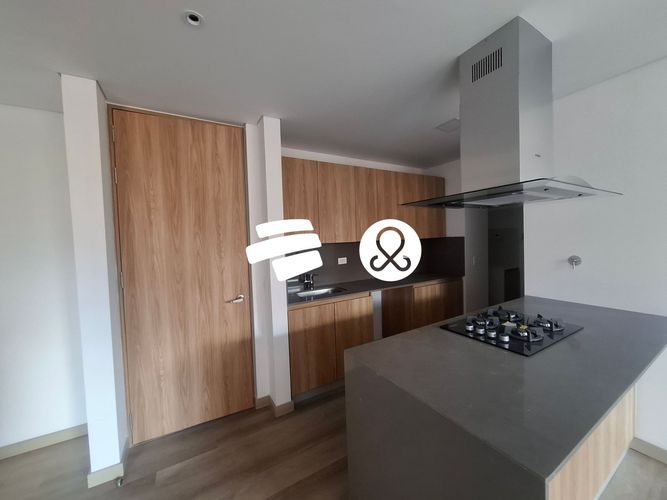 Apartamento de 2 alcobas en venta en Cuarta Brigada, Medellín, 74 m² · foto 5 de 17