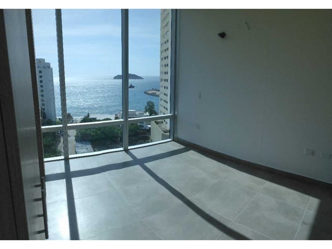 Apartamento de 2 alcobas en venta en Corea, Santa Marta, 56 m² · foto 2 de 14