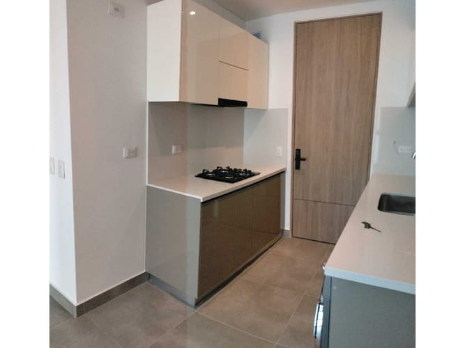 Apartamento de 2 alcobas en venta en Corea, Santa Marta, 56 m² · foto 3 de 14
