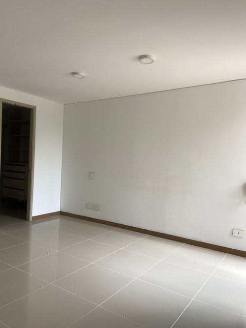 Apartamento en venta en Pance, Cali · foto 11 de 18