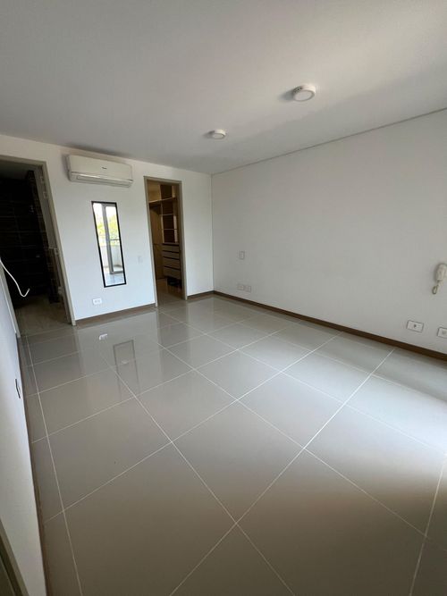 Apartamento en venta en Pance, Cali · foto 9 de 18