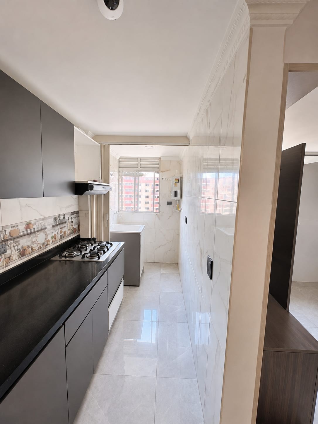 Apartamento en venta en La Ferreria, La Estrella · foto 2 de 6