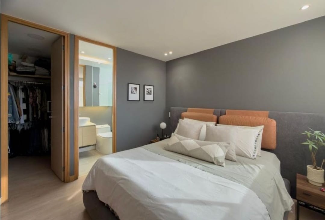 Apartamento en venta en Loma Del Esmeraldal, Envigado · foto 11 de 14