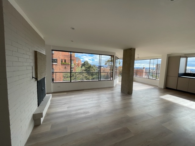 Apartamento en Arriendo en Los rosales, Bogotá
