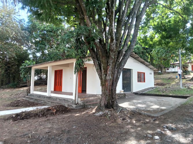 Finca en venta en Caluce - Plan De Vivienda Los Guayabos, Palmira, 197 m² · foto 2 de 22