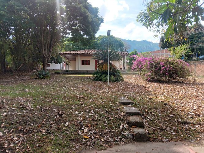 Finca en venta en Caluce - Plan De Vivienda Los Guayabos, Palmira, 197 m² · foto 7 de 22