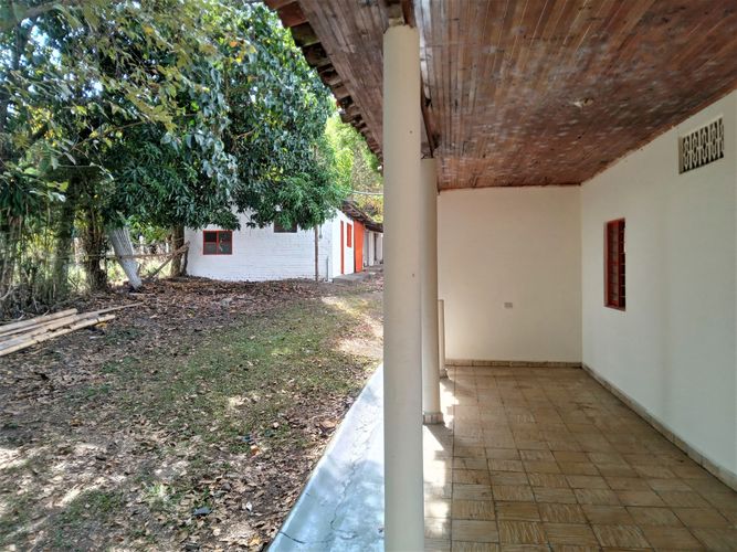 Finca en venta en Caluce - Plan De Vivienda Los Guayabos, Palmira, 197 m² · foto 9 de 22