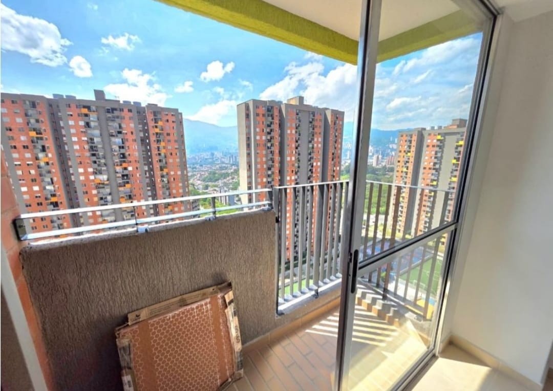Apartamento en venta en Santa Maria No. 1, Itagüí · foto 3 de 11