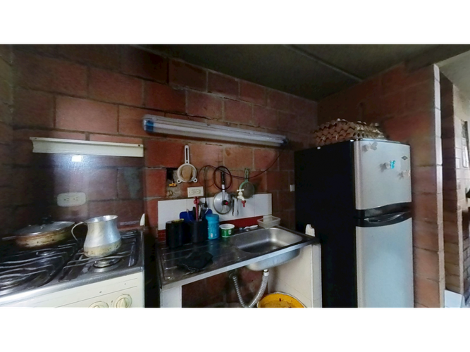 Casa de 2 alcobas en venta en Compartir Sector I, Soacha, 55 m² · foto 3 de 10