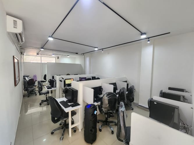 Oficina en venta en El Prado, Barranquilla, 1990 m² · foto 7 de 11