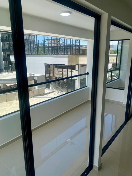 Apartamento de 3 alcobas en venta en Anillo Vial, Floridablanca, 126 m² · foto 3 de 12