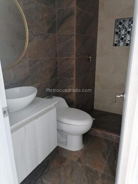 Casa de 4 alcobas en venta en Ricaurte, 80 m² · foto 4 de 15