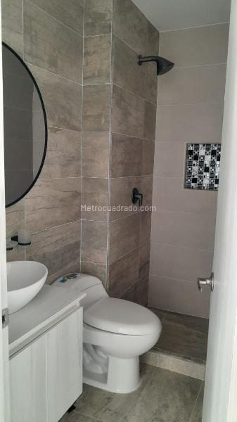 Casa de 4 alcobas en venta en Ricaurte, 80 m² · foto 10 de 15