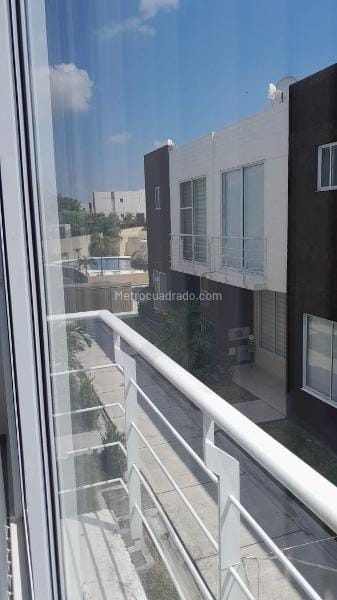 Casa de 4 alcobas en venta en Ricaurte, 80 m² · foto 11 de 15
