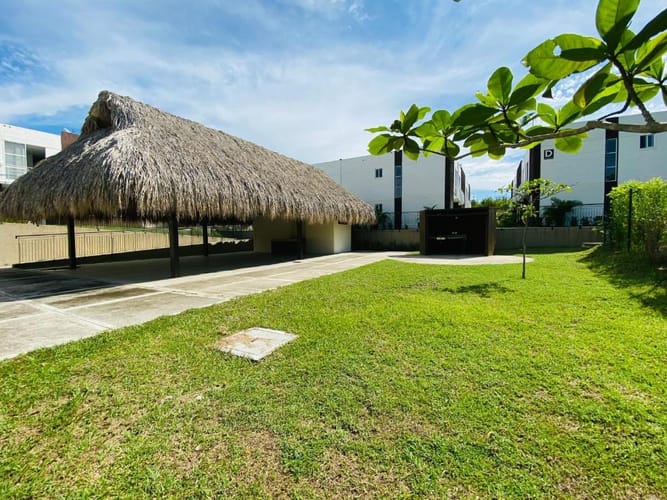 Casa de 4 alcobas en venta en Ricaurte, 80 m² · foto 13 de 15