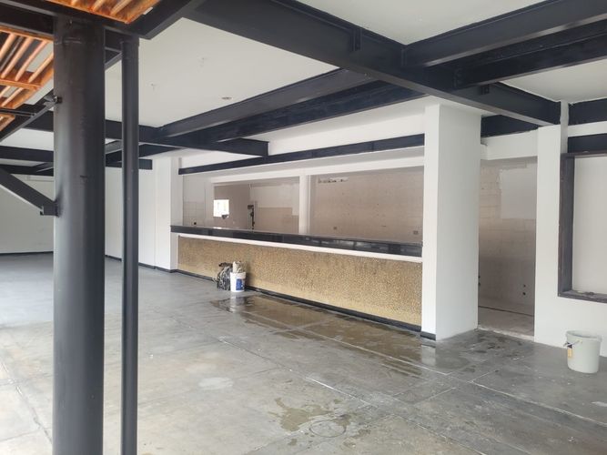 Local en arriendo en Granada, Cali, 240 m² · foto 2 de 3