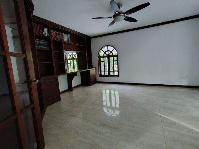 Casa de 4 alcobas en venta en Cali, 560 m² · foto 14 de 24