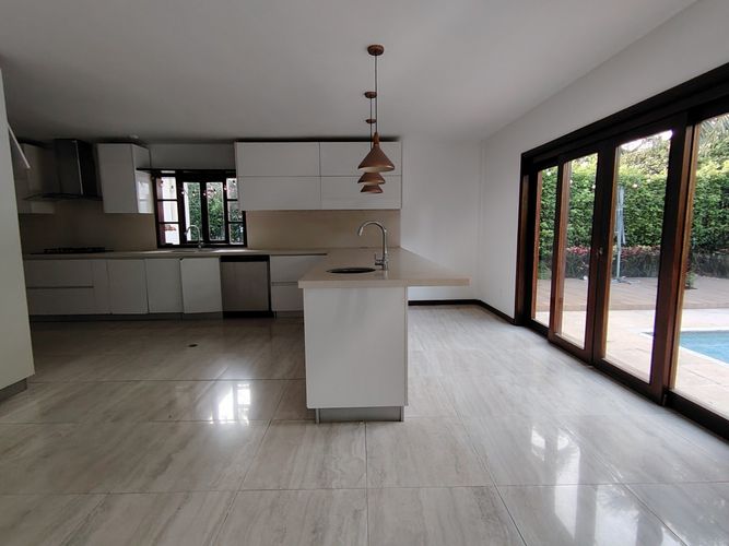 Casa de 4 alcobas en venta en Cali, 560 m² · foto 12 de 24