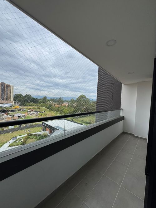 Apartamento de 2 alcobas en arriendo en Llano Grande, Rionegro, 75 m² · foto 8 de 18