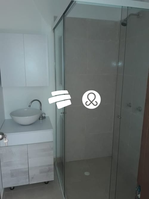 Edificio en venta en La Castellana, Medellín, 535 m² · foto 3 de 8