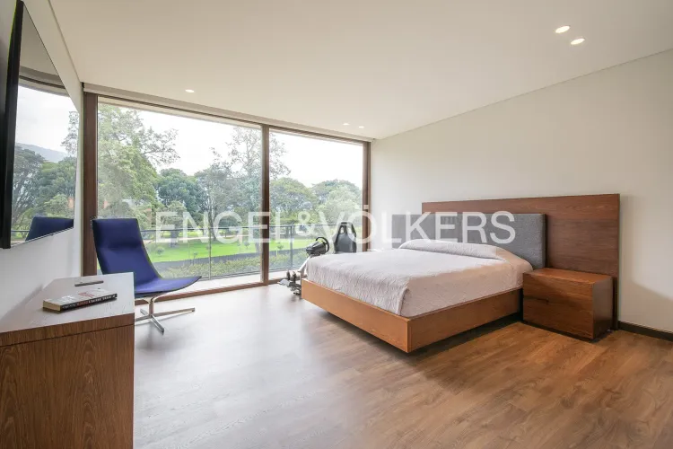 Casa de 4 alcobas en venta en Guaymaral, Bogotá, 546 m² · foto 11 de 18