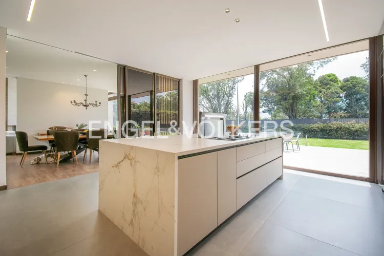 Casa de 4 alcobas en venta en Guaymaral, Bogotá, 546 m² · foto 6 de 18