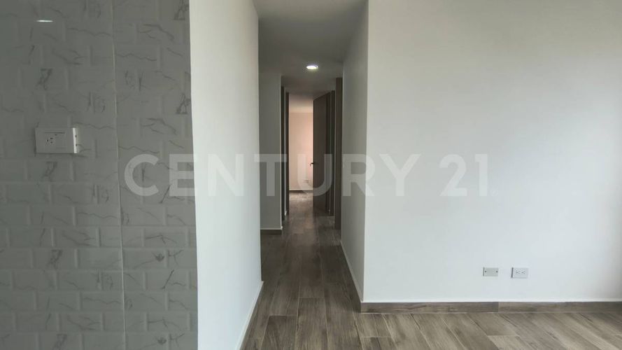 Apartamento de 3 alcobas en arriendo en El Sosiego, Madrid, 58 m² · foto 14 de 19