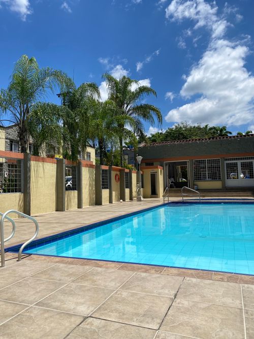 Casa de 4 alcobas en venta en Rincon Del Pedregal Et. I, Ibagué, 144 m² · foto 2 de 6
