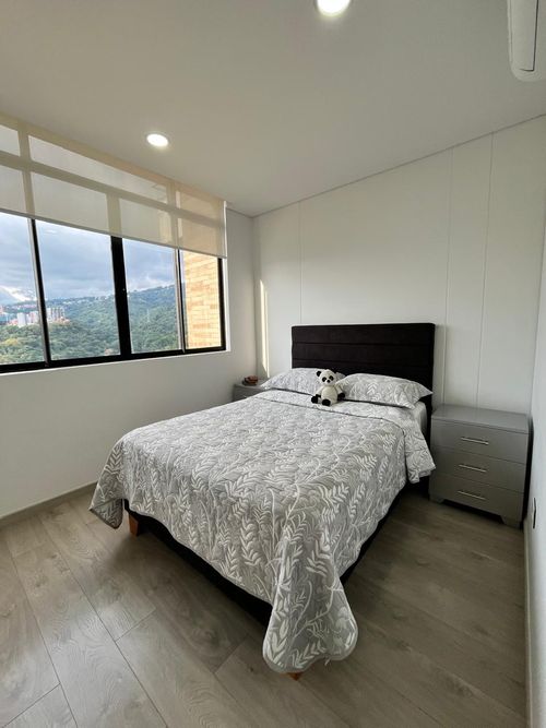 Apartamento de 4 alcobas en venta en Lagos Del Cacique, Bucaramanga, 197 m² · foto 12 de 18