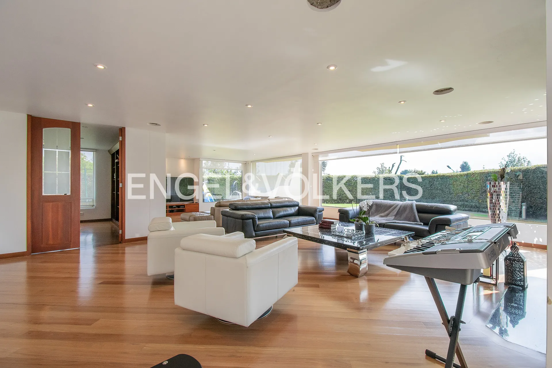 Casa en venta en Guaymaral, Bogotá · foto 10 de 24