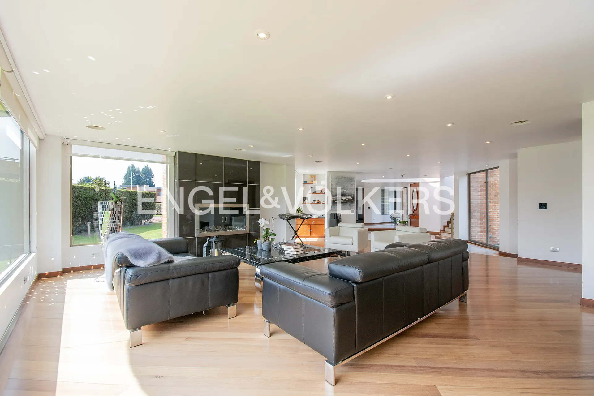 Casa en venta en Guaymaral, Bogotá · foto 8 de 24