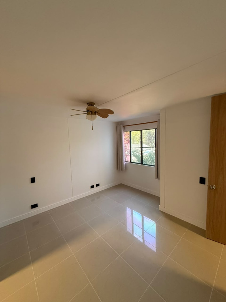Apartamento en venta en La Hacienda, Cali · foto 3 de 24