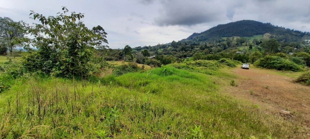 Land in Lejos del nido for Sale