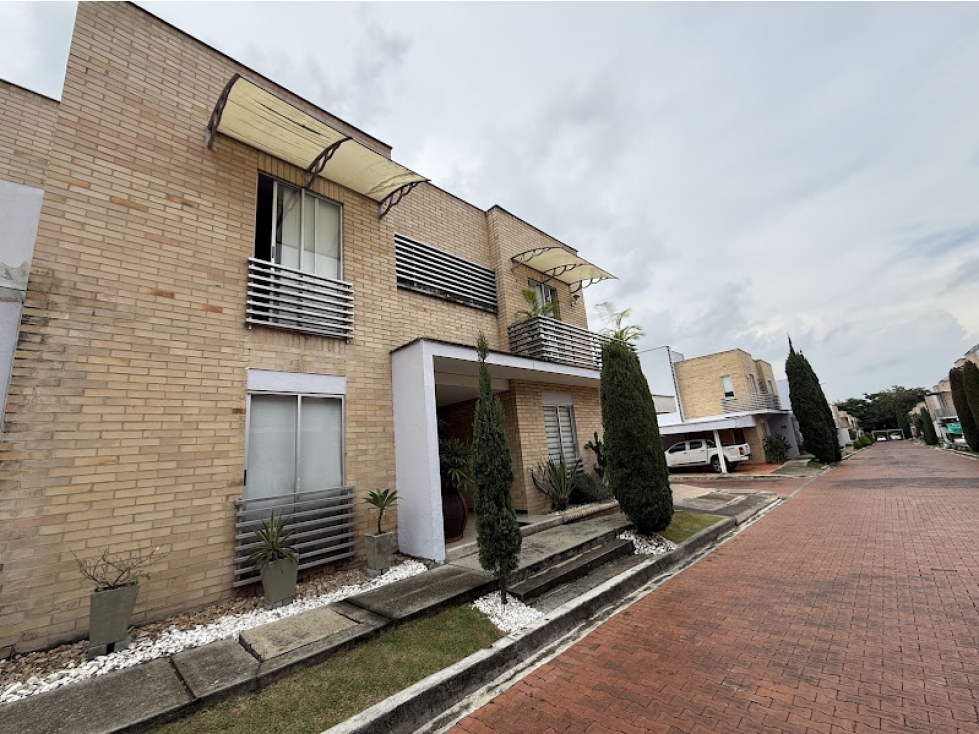 Departamento en venta con baja de precio en Pance