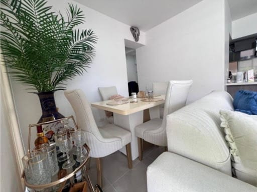 Apartamento de 3 alcobas en venta en Calasanz, Medellín, 99 m² · foto 17 de 24