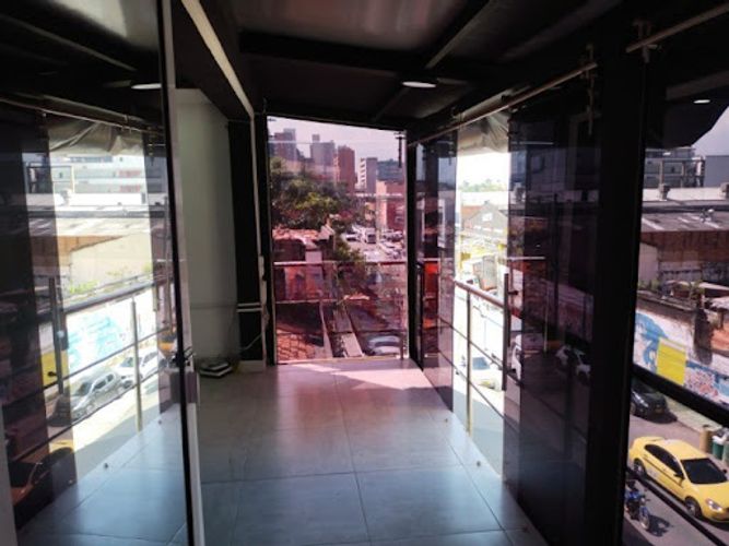 Oficina en arriendo en San Diego, Medellín, 35 m² · foto 4 de 10