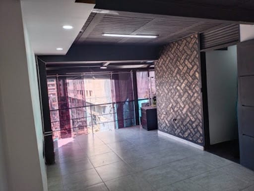 Oficina en arriendo en San Diego, Medellín, 35 m² · foto 5 de 10