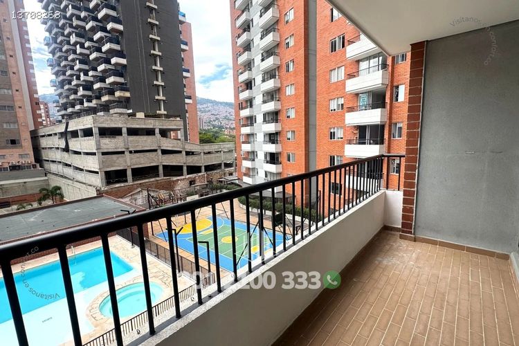 Apartamento de 3 alcobas en arriendo en Conquistadores, Medellín, 88 m² · foto 7 de 24