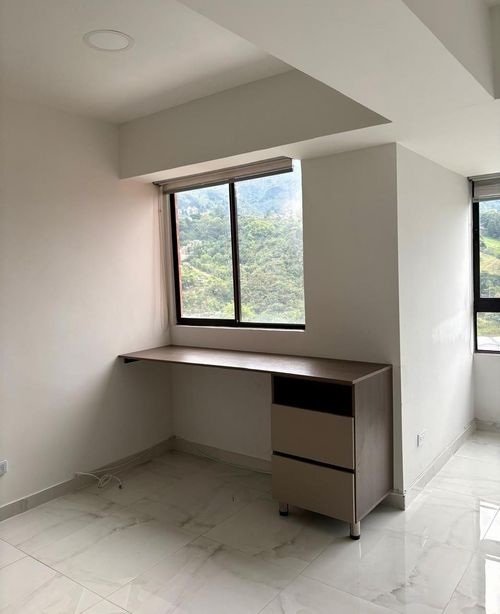 Apartamento de 2 alcobas en venta en Pan De Azucar, Sabaneta, 52 m² · foto 6 de 24