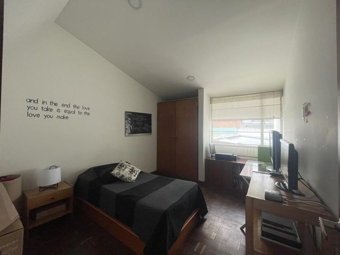 Casa de 3 alcobas en venta en Pontevedra, Bogotá, 182 m² · foto 11 de 17