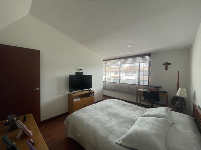 Casa de 3 alcobas en venta en Pontevedra, Bogotá, 182 m² · foto 14 de 17