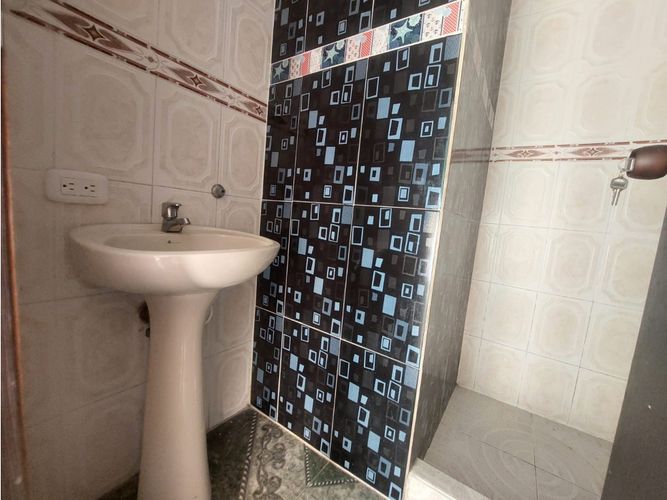 Casa de 3 alcobas en venta en Manantiales Iii, Armenia, 75 m² · foto 4 de 11