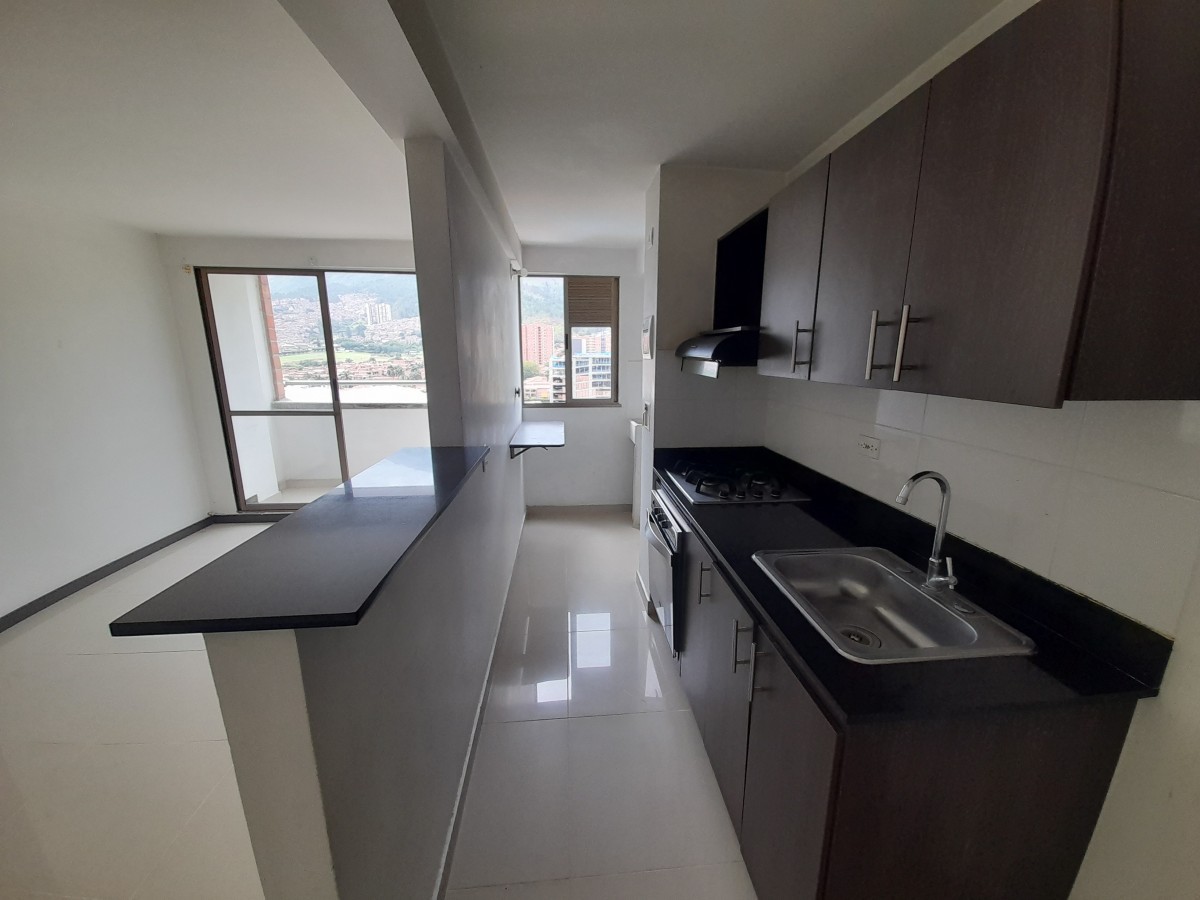 3BR Apartment in Niquia (65 m²)