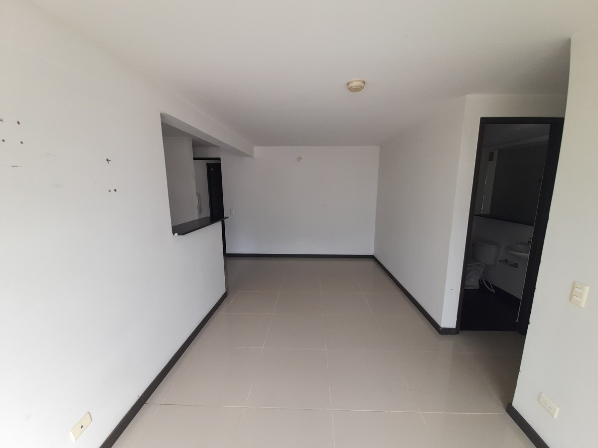 3BR Apartment in Niquia (65 m²) - 3