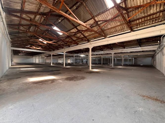 Bodega en arriendo en Simon Bolivar, Itagüí, 3500 m² · foto 7 de 14