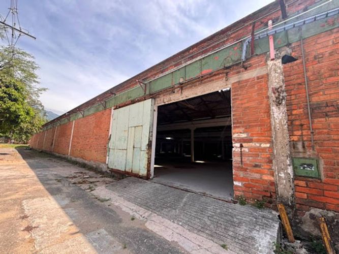 Bodega en arriendo en Simon Bolivar, Itagüí, 3500 m² · foto 14 de 14
