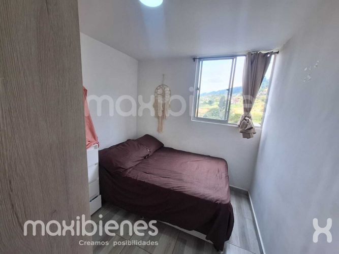 Apartamento en venta en La Tablaza, La Estrella · foto 4 de 11