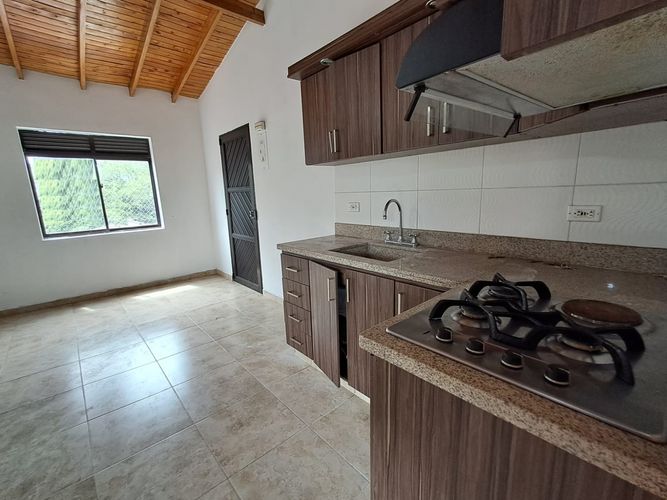 Apartamento de 2 alcobas en arriendo en Belén, Medellín, 60 m² · foto 5 de 20